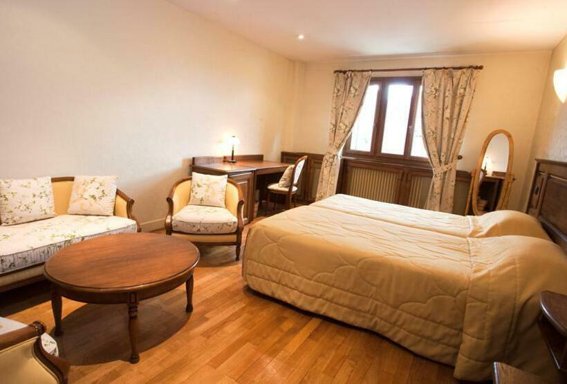 Номер Стандарт, Hôtel Losset