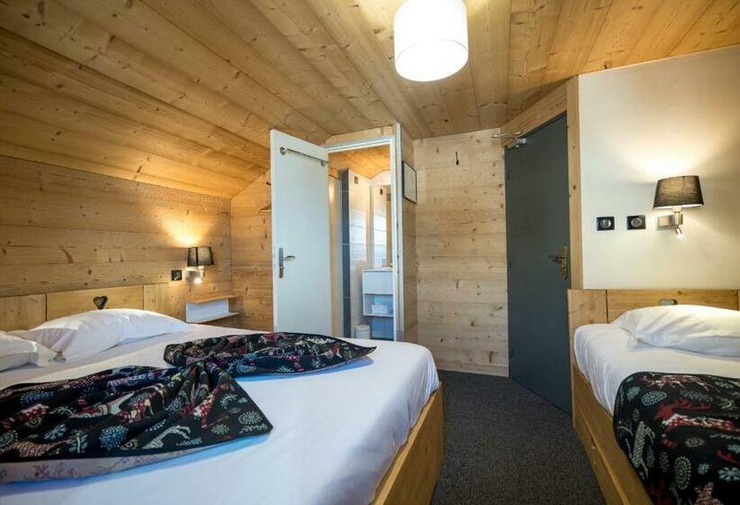 اتاق استاندارد سه نفره, Hôtel Restaurant U Fredy