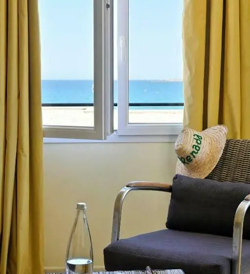 海の見えるコンフォートルーム, Hôtel Serenada