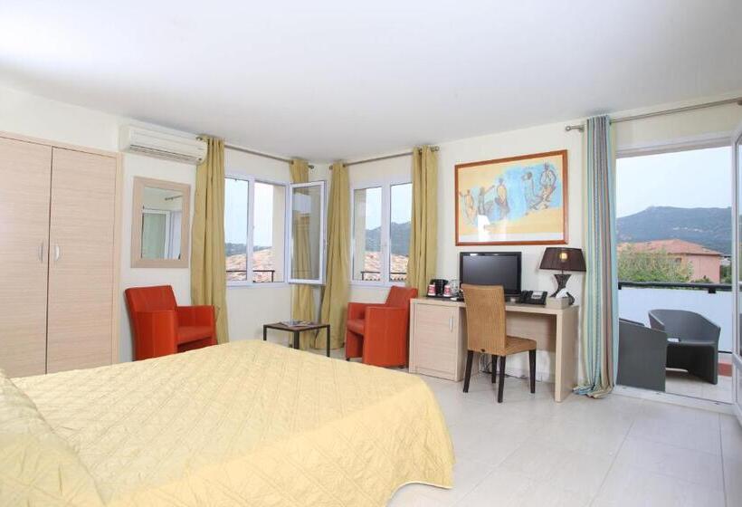 Comfort room with terrace, Hôtel Serenada