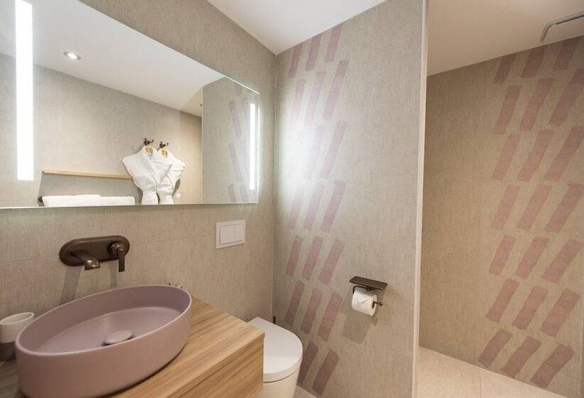 اتاق استاندارد, L Anderenis Boutique Hôtel