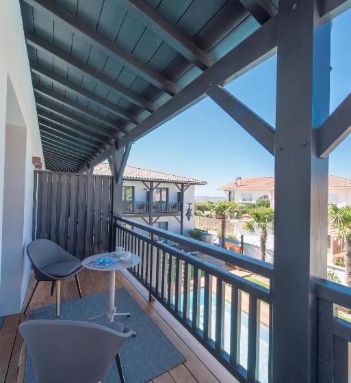 اتاق استاندارد, L Anderenis Boutique Hôtel