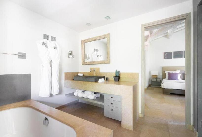 주니어 스위트, Le Pre De La Mer