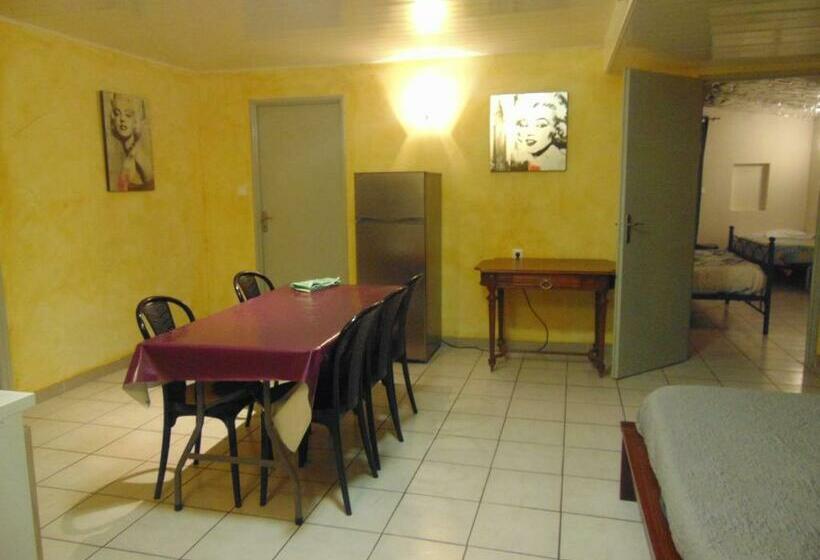 Апартаменты 2 Спальни, Le Relais De La Rn7