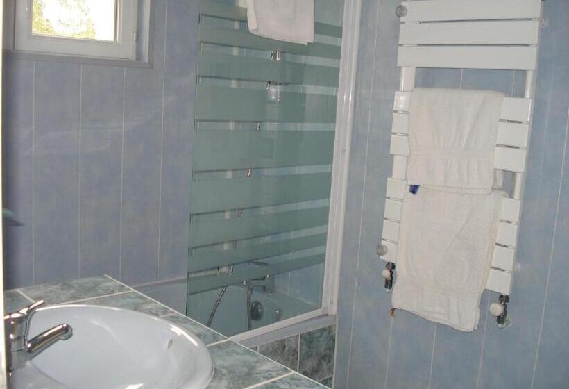 Номер Стандарт, Le Relais De La Rn7