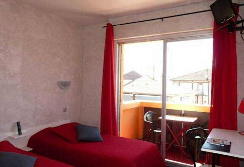 חדר סטנדרט, Rest  In Born