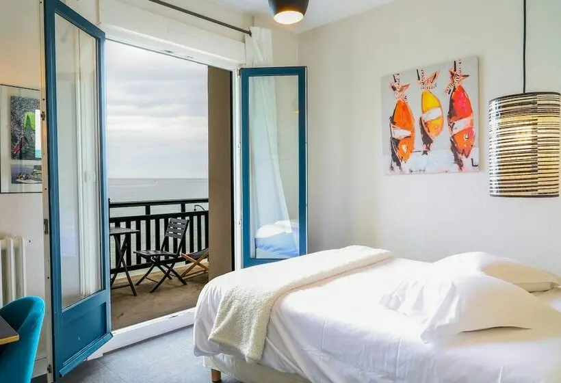 Chambre Standard Vue Mer, Les Charmettes
