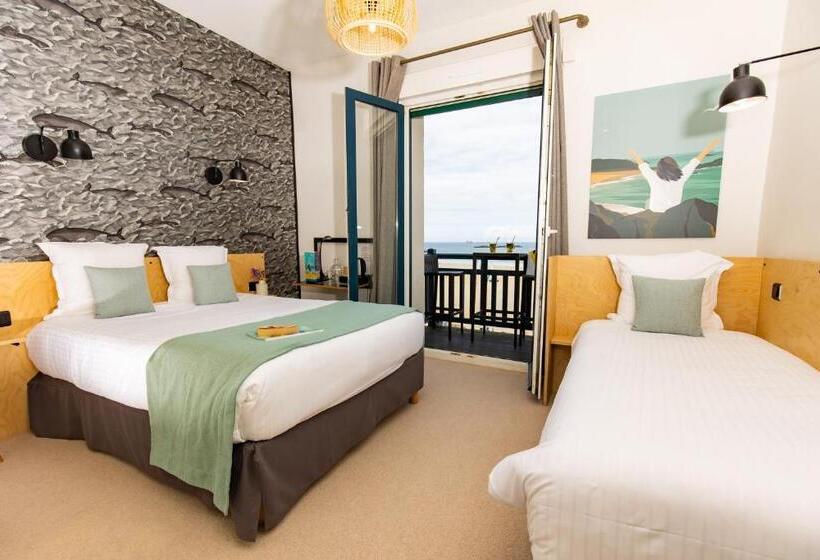 Triple Room Sea View, Les Charmettes