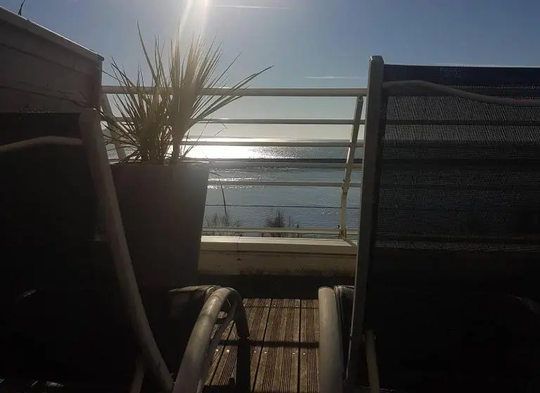 オーシャンビュースイート, Sea View