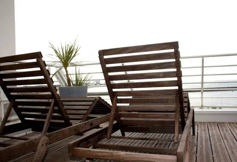 オーシャンビュースイート, Sea View