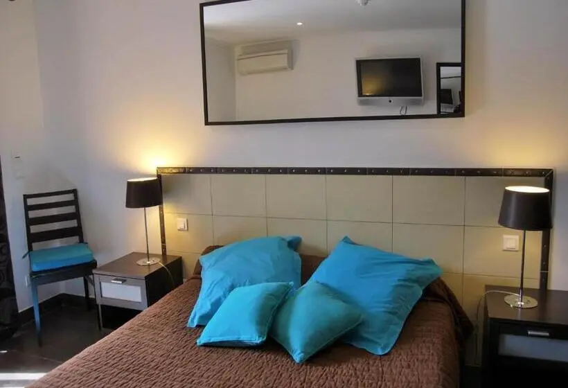 اتاق سوپریور سه تخته, Villa Nais B&b