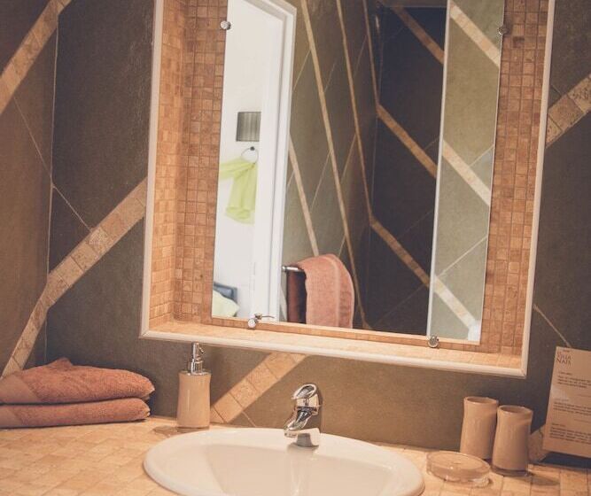 חדר סופריור עם מרפסת, Villa Nais B&b