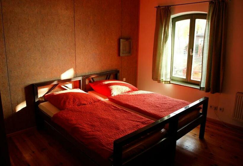 اتاق استاندارد, Seminar Und Gästehaus Flussbad Gartenstrasse