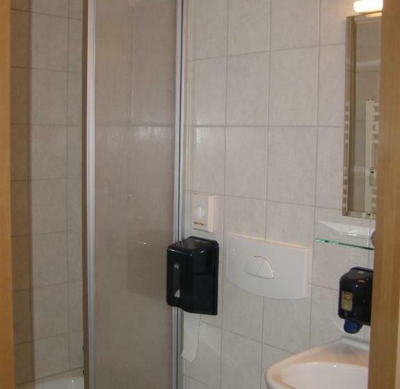 اتاق استاندارد یک نفره, Alt Vinnhorst