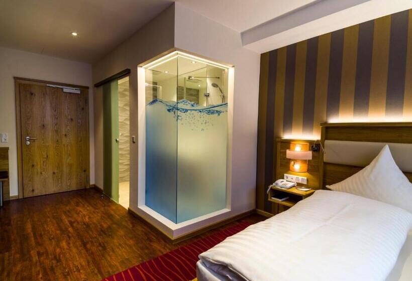 이코노미 룸, Asemann Planegg