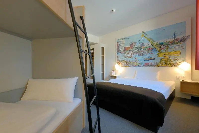 Perhehuone, B&b Hotel Hamburg Harburg
