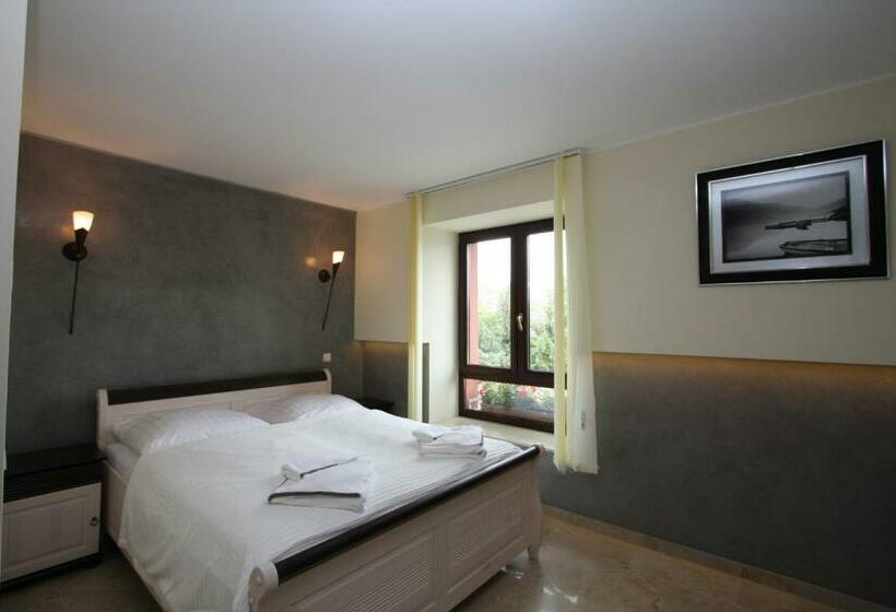 Номер Economy, Da Gianni Gmbh