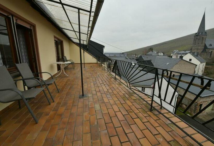 Номер Стандарт Вид на Горы, Gasthof Zur Grafschaft Veldenz