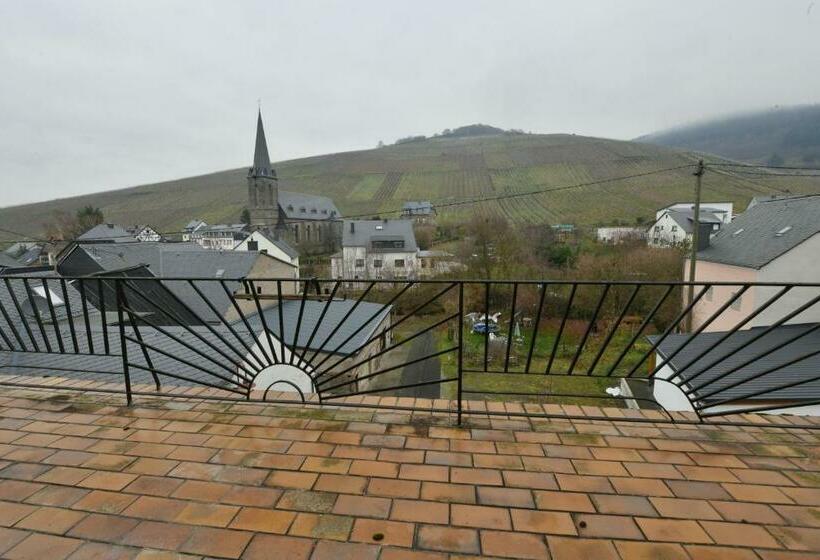 Номер Стандарт Вид на Горы, Gasthof Zur Grafschaft Veldenz