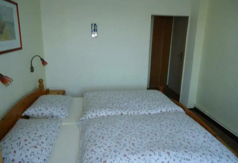 Standard-huone, Kilian