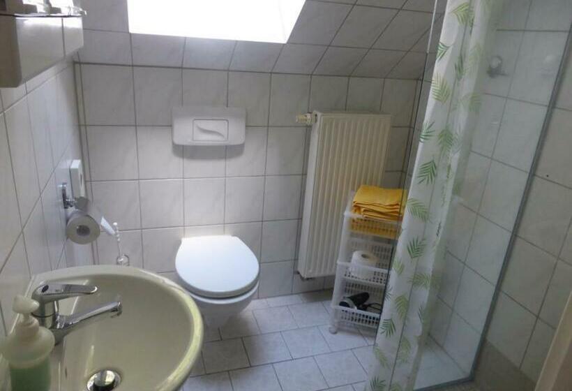 スタンダードルーム, Pension Und Gaststätte Naturbaude Eschenhof