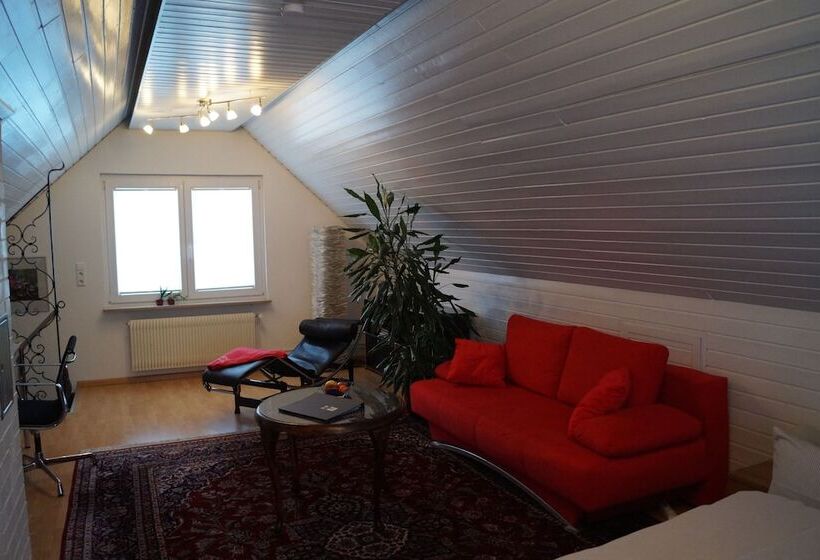 컴포트 룸, Residenz Labee