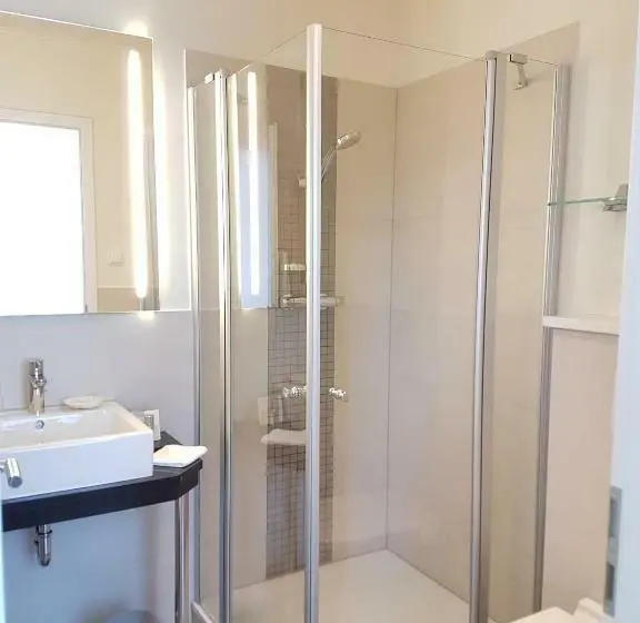 Standard Yhden Hengen Huone Parveke, Sylthotel Raffelhüschen Garni