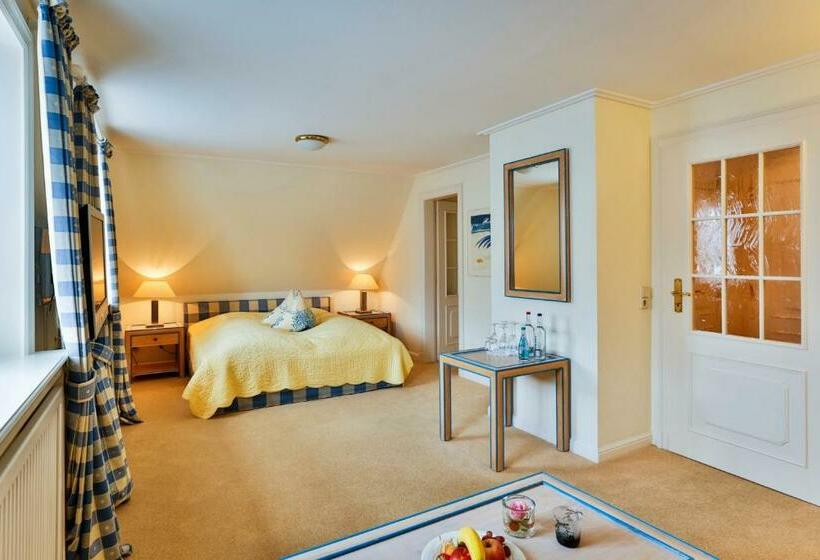 コンフォートルーム, Und Restaurant Jörg Müller