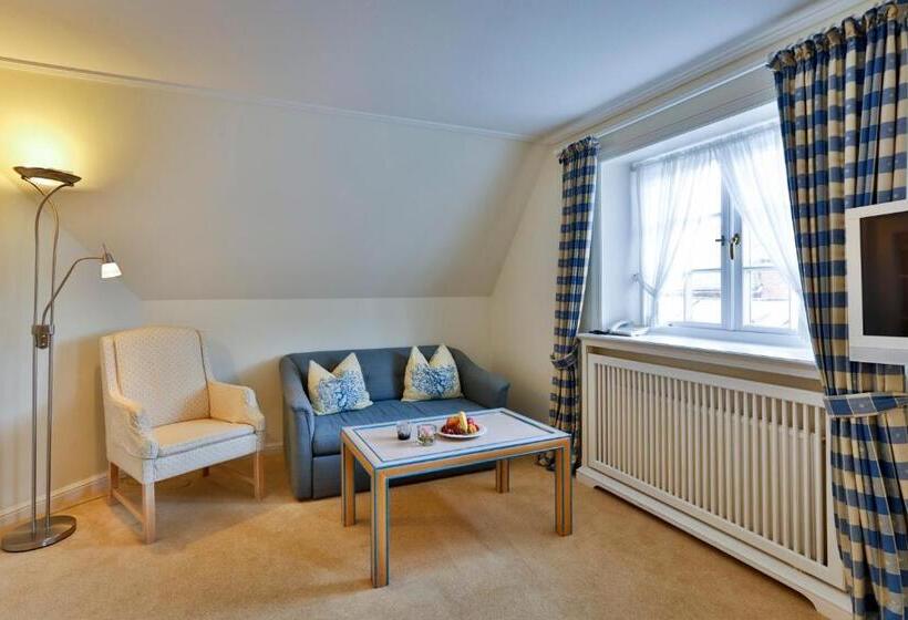 コンフォートルーム, Und Restaurant Jörg Müller