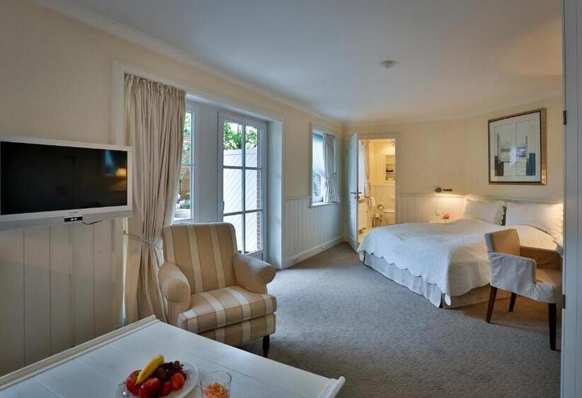 デラックスルーム, Und Restaurant Jörg Müller