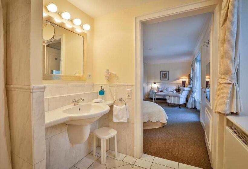 障害者適応デラックスルーム, Und Restaurant Jörg Müller