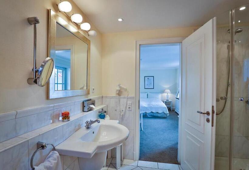 障害者適応デラックスルーム, Und Restaurant Jörg Müller