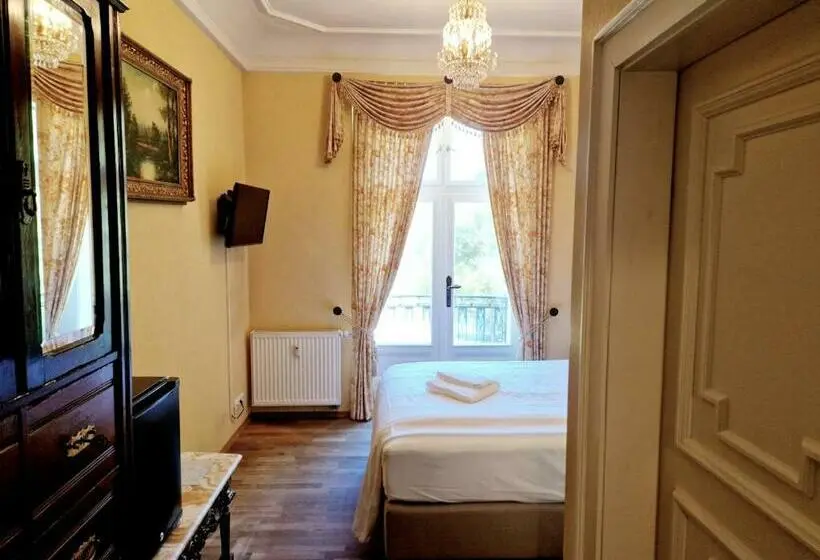Comfort Yhden Hengen Huone, Villa Bleichröder