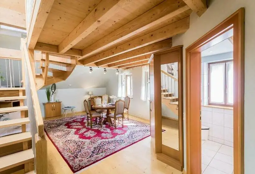 Comfort-huone, Zum Grünen Kranz