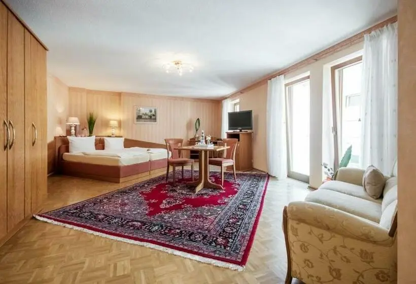 Comfort-huone, Zum Grünen Kranz