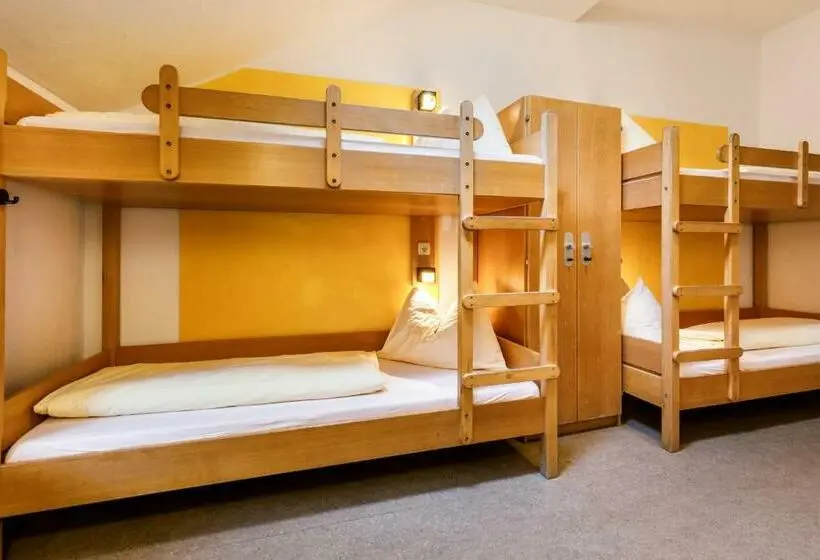 Habitació Quàdruple Estàndard, Jugendherberge Eichstätt