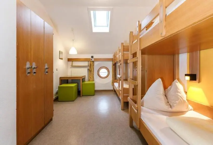 Habitació Triple Basic, Jugendherberge Eichstätt