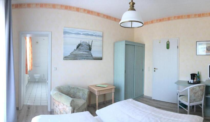 Номер Стандарт с Террасой, Kastanienhof Hotel Garni