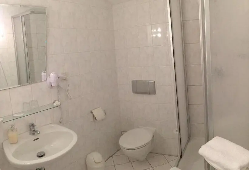 Deluxe-huone Parveke, Kastanienhof Hotel Garni