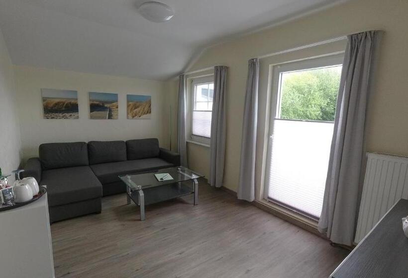 Номер Deluxe с Балконом, Kastanienhof Hotel Garni