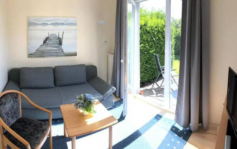 Superior Room with Terrace, Kastanienhof Hotel Garni