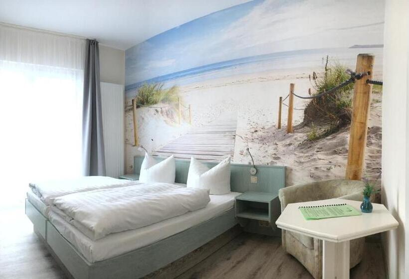 Номер Стандарт с Террасой, Kastanienhof Hotel Garni