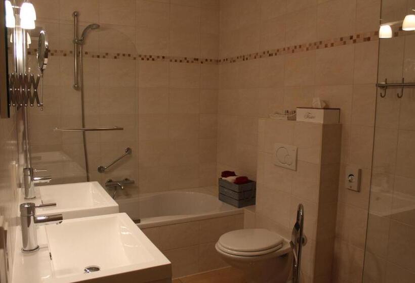 带园景的小型套房, Landhotel Fernsicht