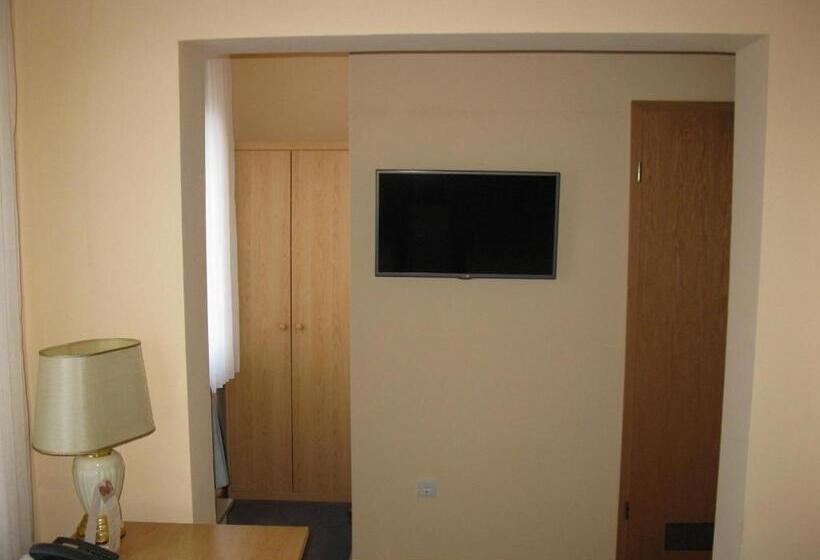 غرفة قياسية, Löns Hotel Garni