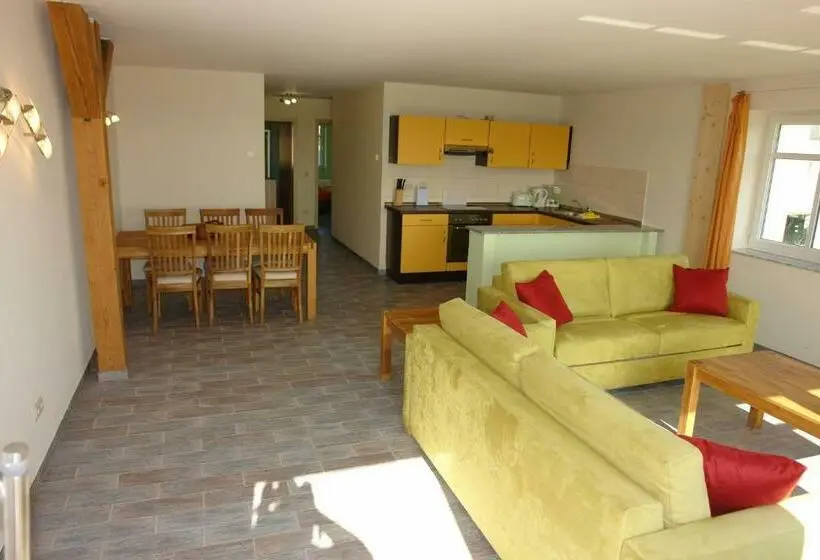 Huoneisto 1 Makuuhuone Terassi, Ferienanlage Süderhof