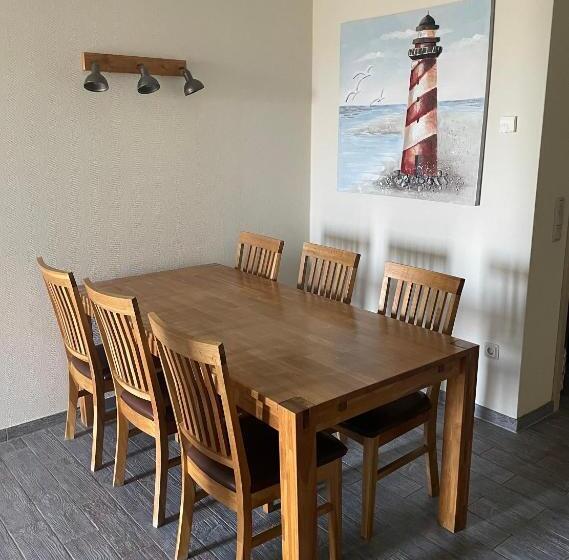 带1个卧室的带阳台的公寓, Ferienanlage Süderhof