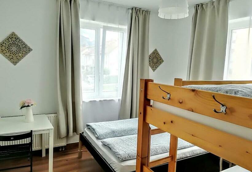 Quarto Familiar, House La Neuschwanstein Blick