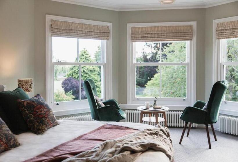 디럭스 룸, Bridstow Guest House