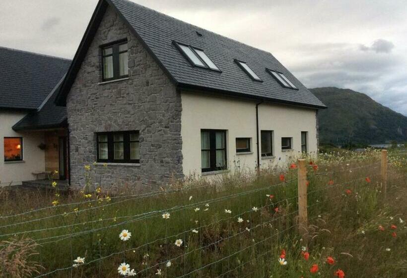 带大床的标准间, Ceo Mara Croft B&b & 2 Luxury Cabins