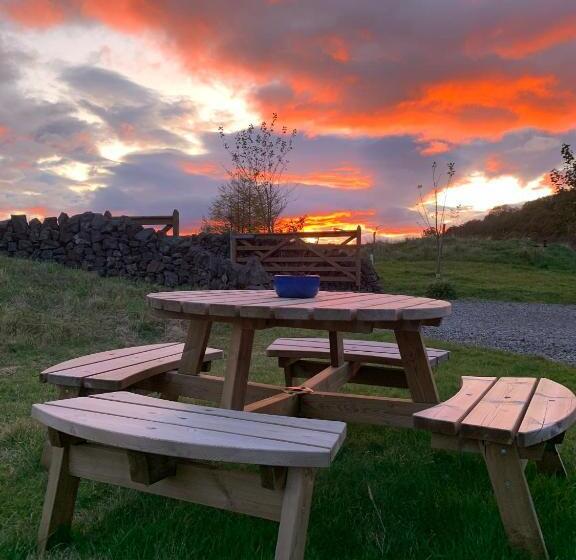 带2个卧室的套房, Ceo Mara Croft B&b & 2 Luxury Cabins